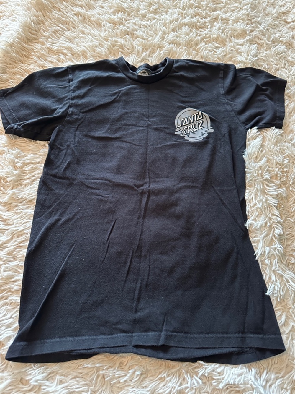 Santa Cruz Skateboards Boy’s Tee, size XL.